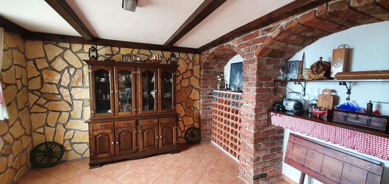 Paradise Apartment